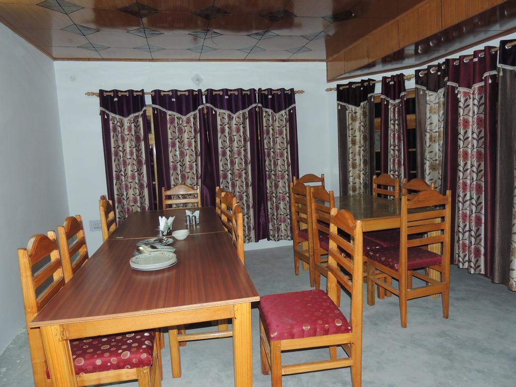 Ldumra Oasis Hotel Hundar Exterior foto